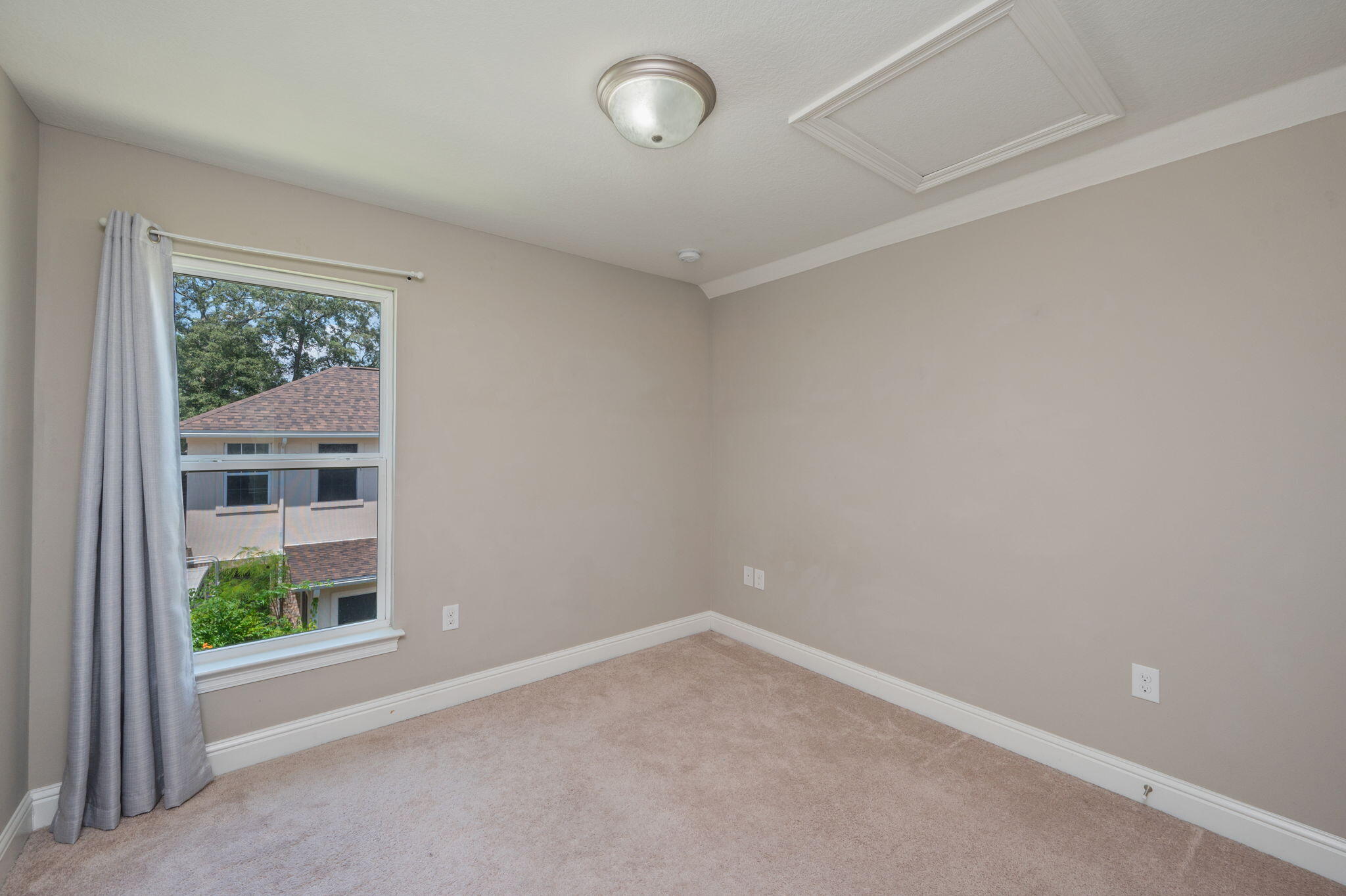CAROL ANNE MANOR - Residential Lease