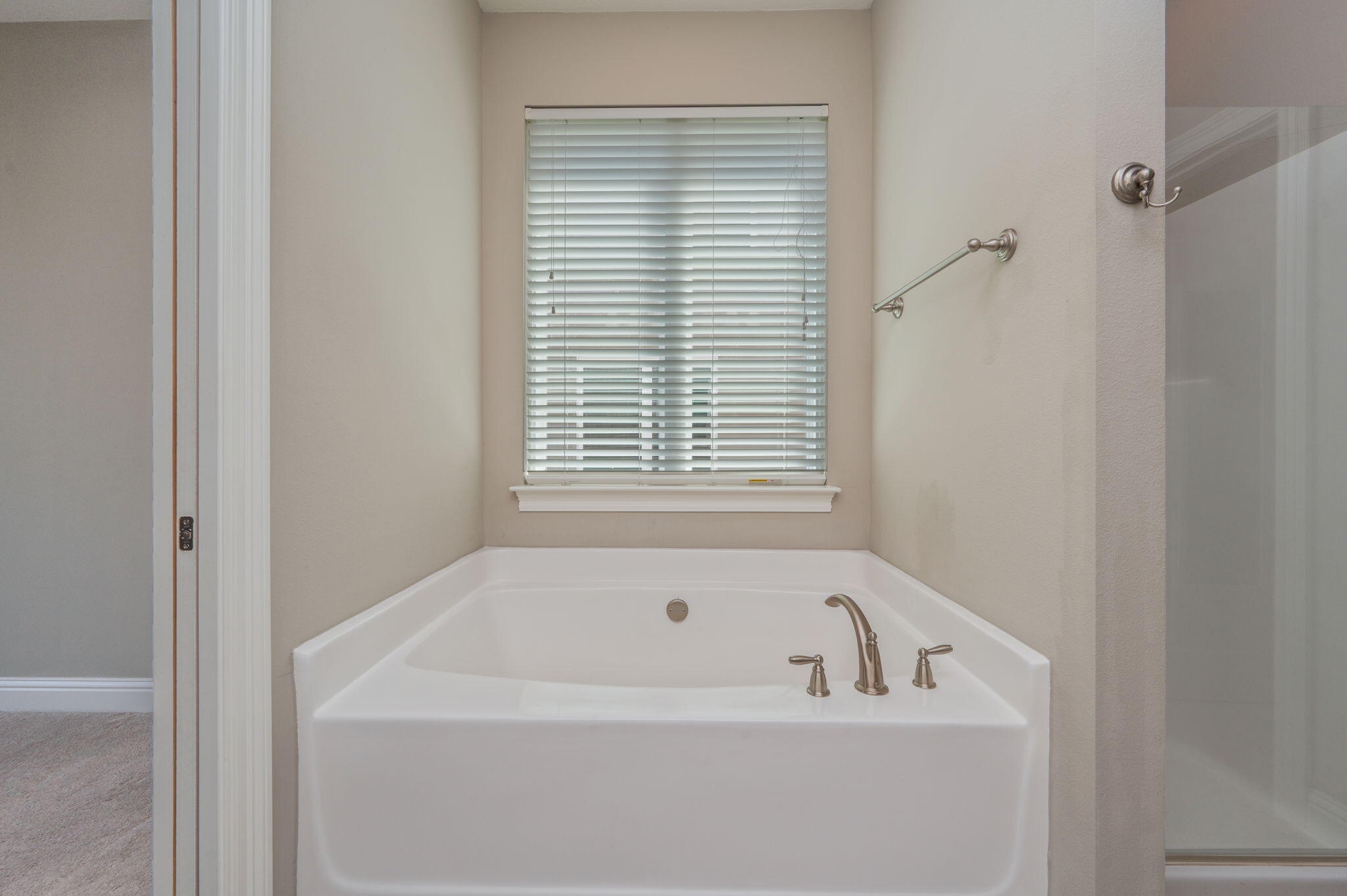 CAROL ANNE MANOR - Residential Lease