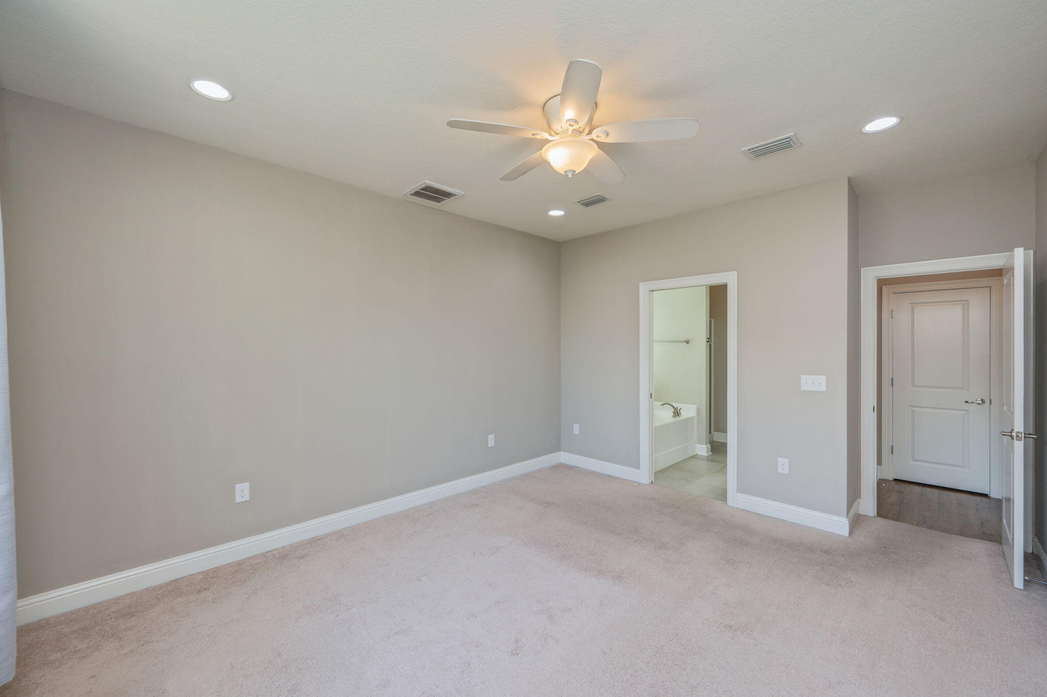 CAROL ANNE MANOR - Residential Lease