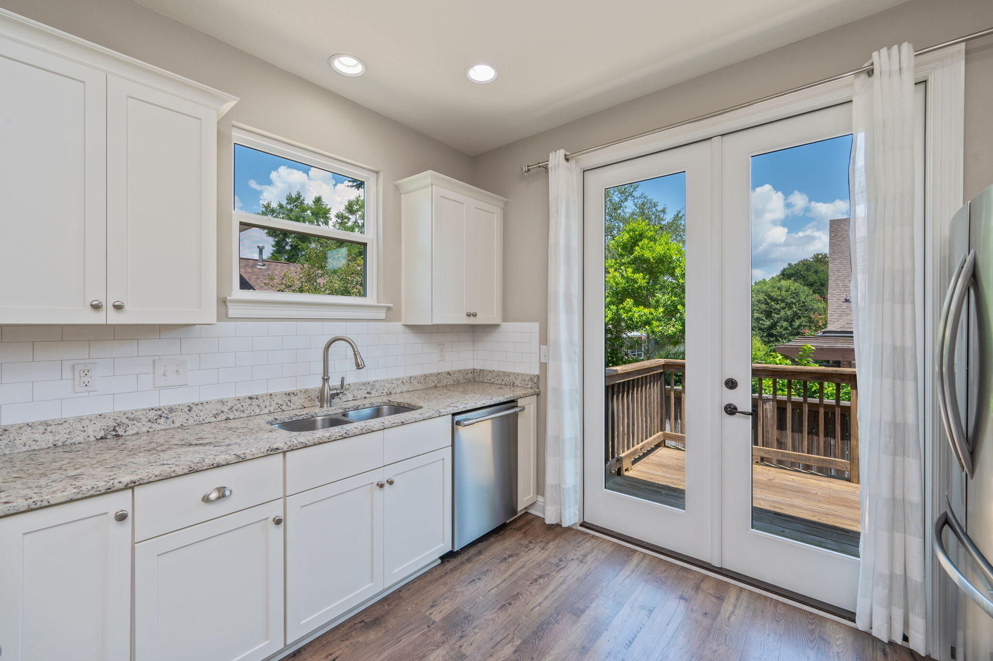 CAROL ANNE MANOR - Residential Lease