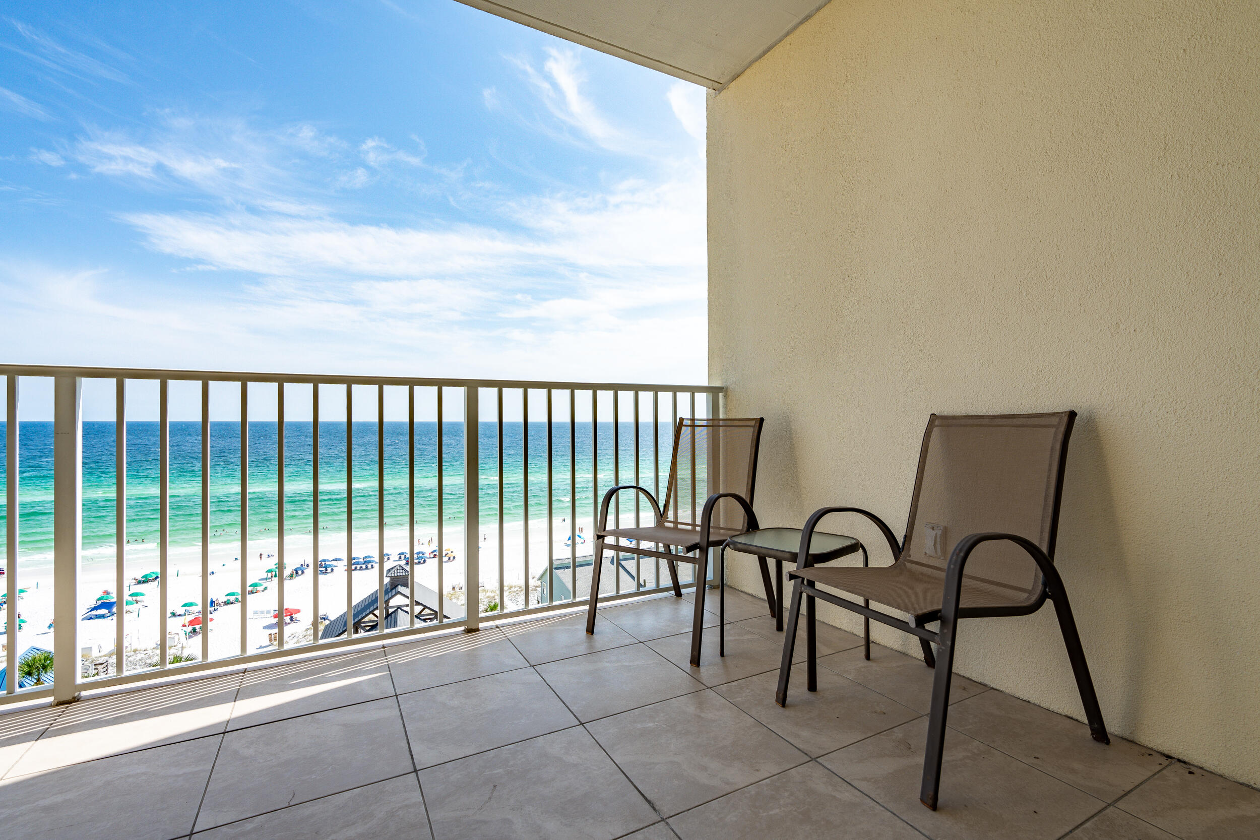 LEEWARD KEY - Residential