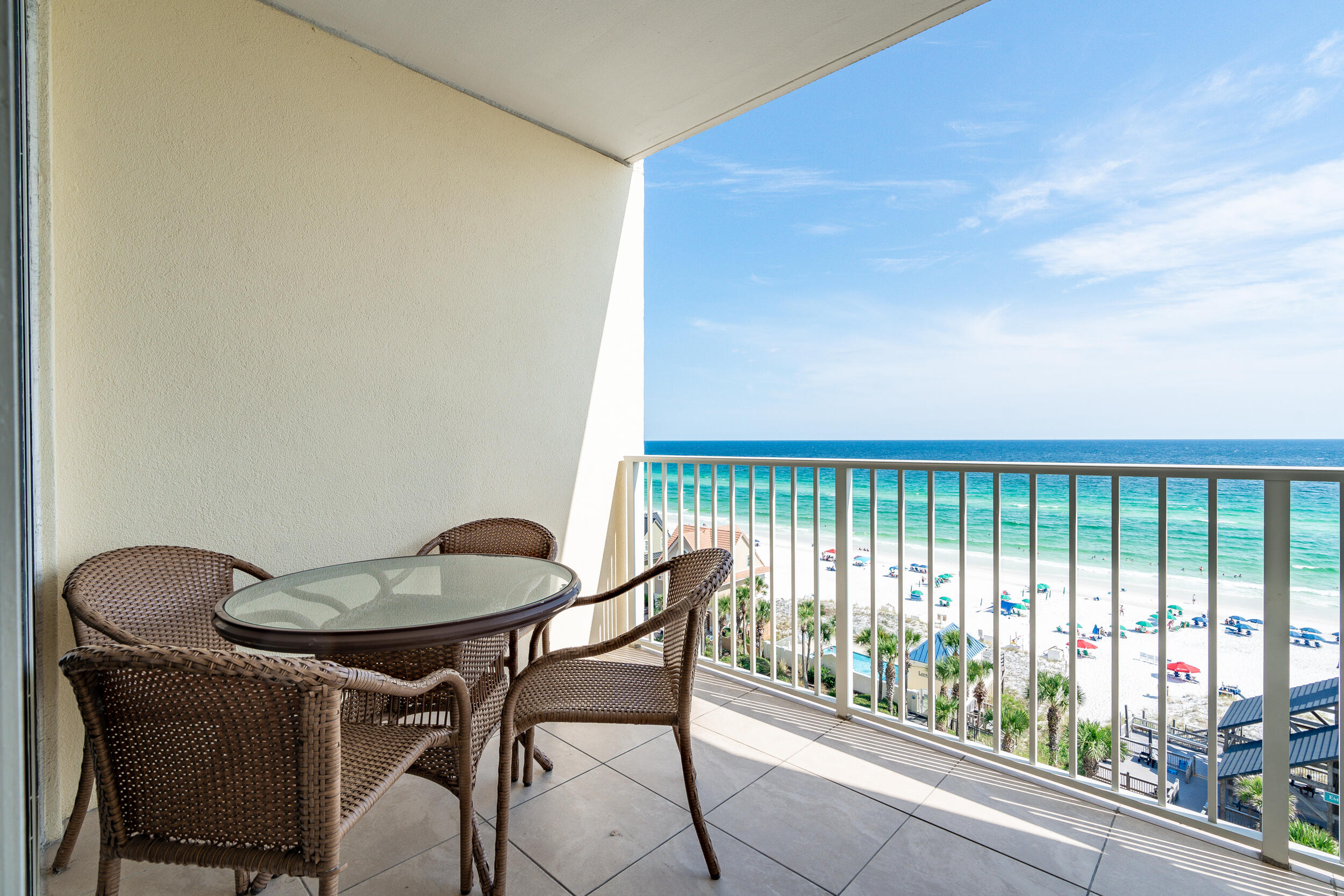 LEEWARD KEY - Residential
