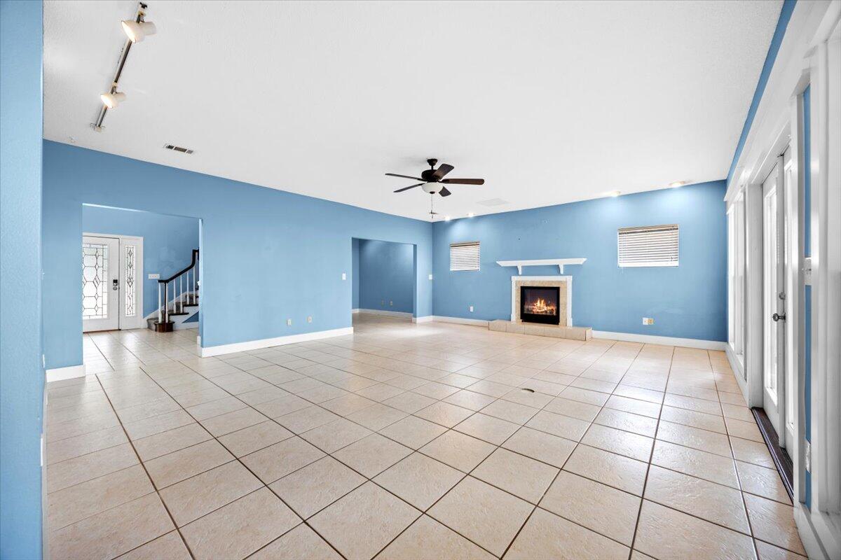 DESTIN MORENO POINT - Residential