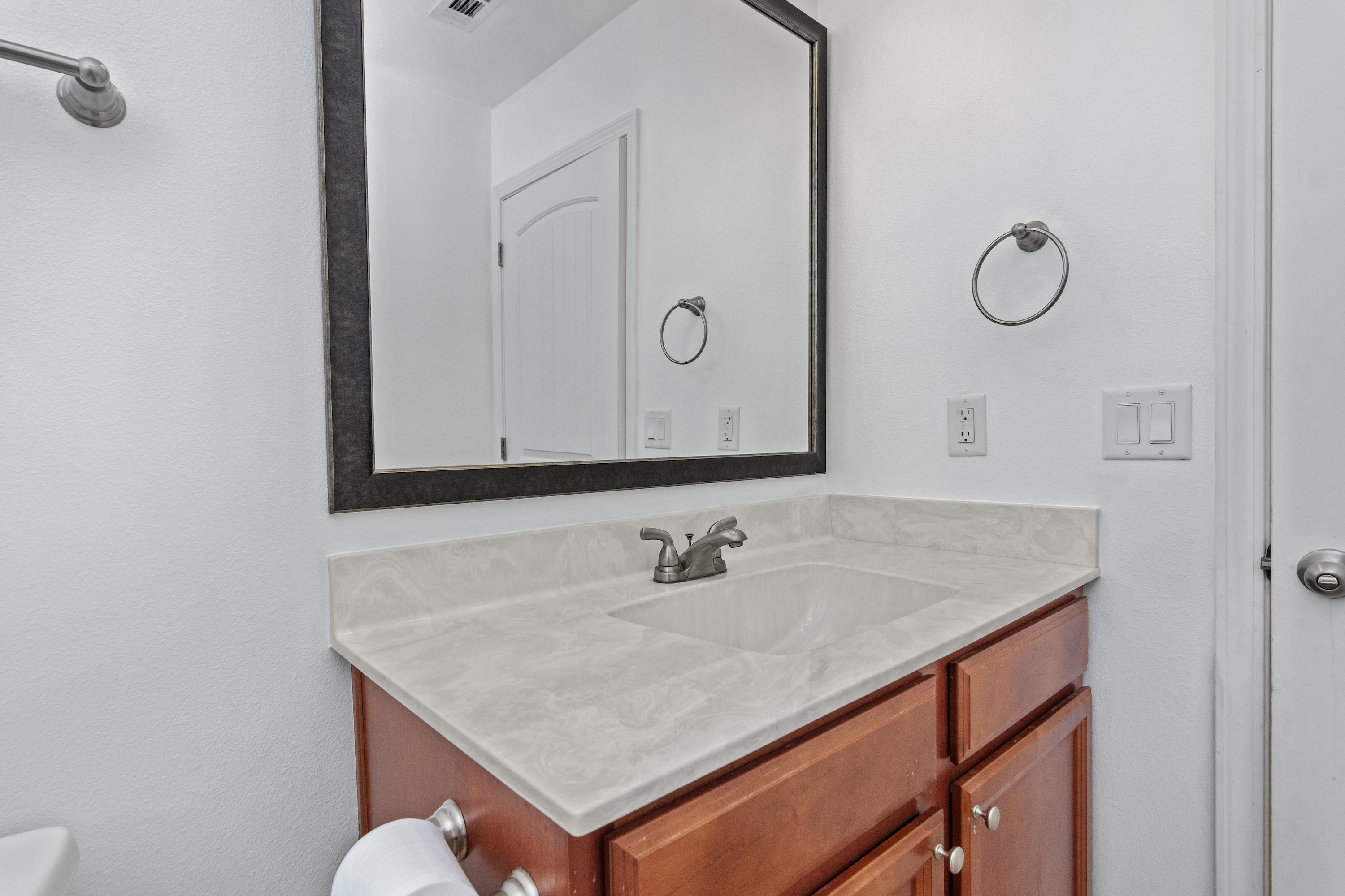 CRESTVIEW - Residential