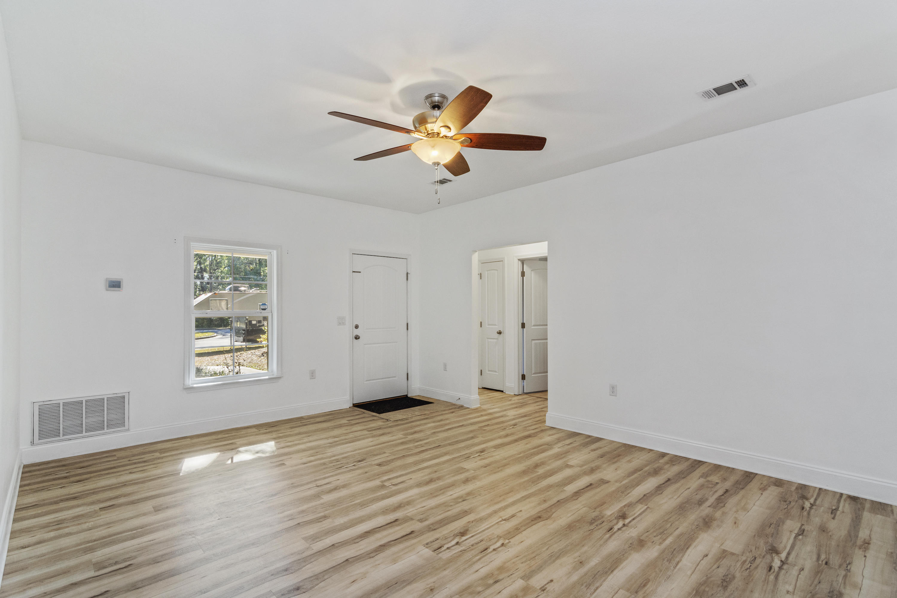 CRESTVIEW - Residential