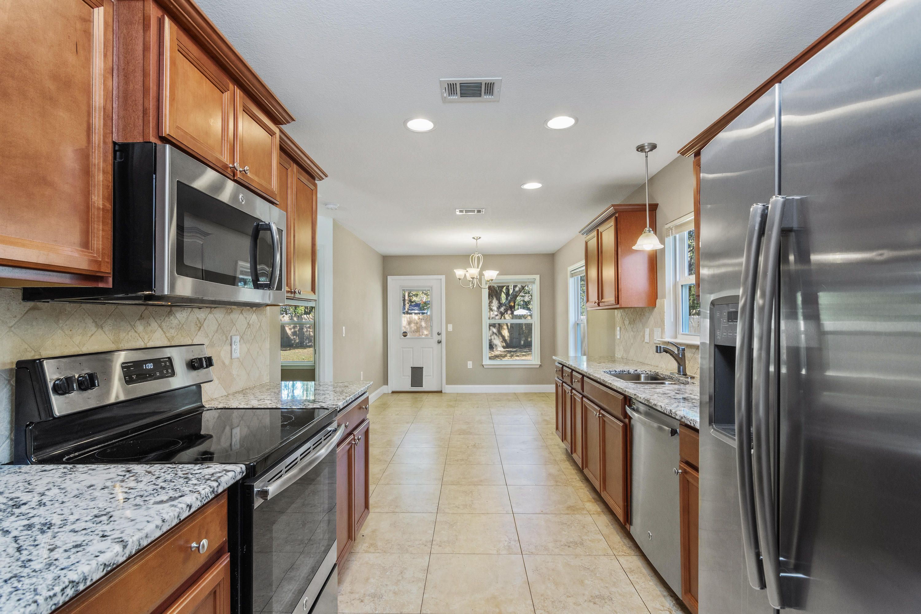 CRESTVIEW - Residential