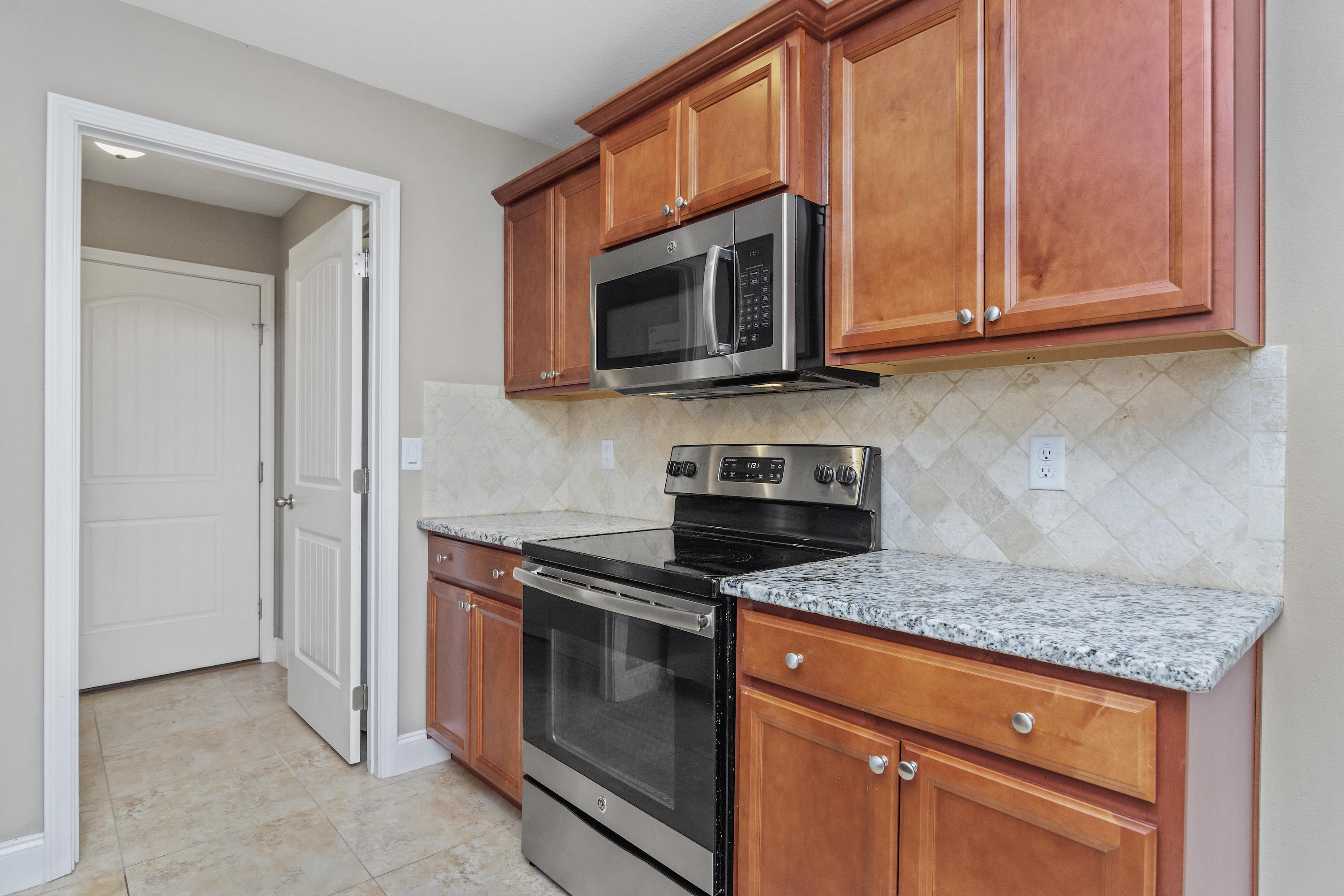 CRESTVIEW - Residential