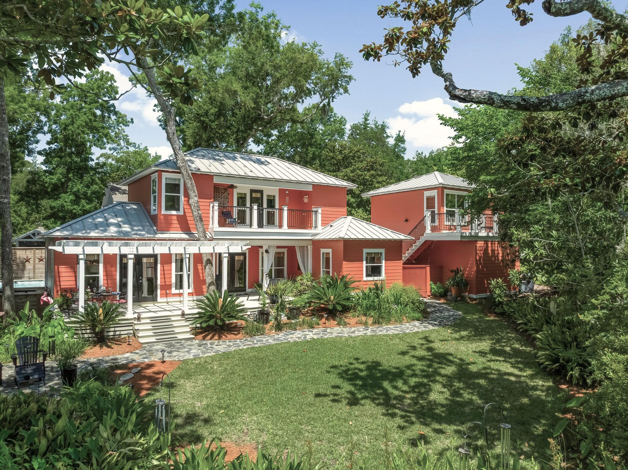 MOORES LANDING - Residential