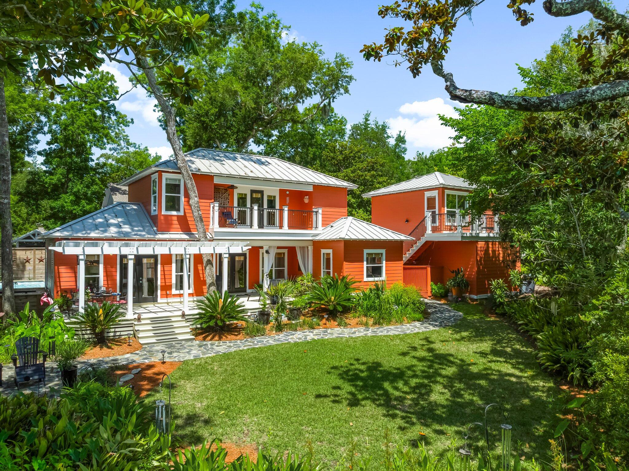 MOORES LANDING - Residential