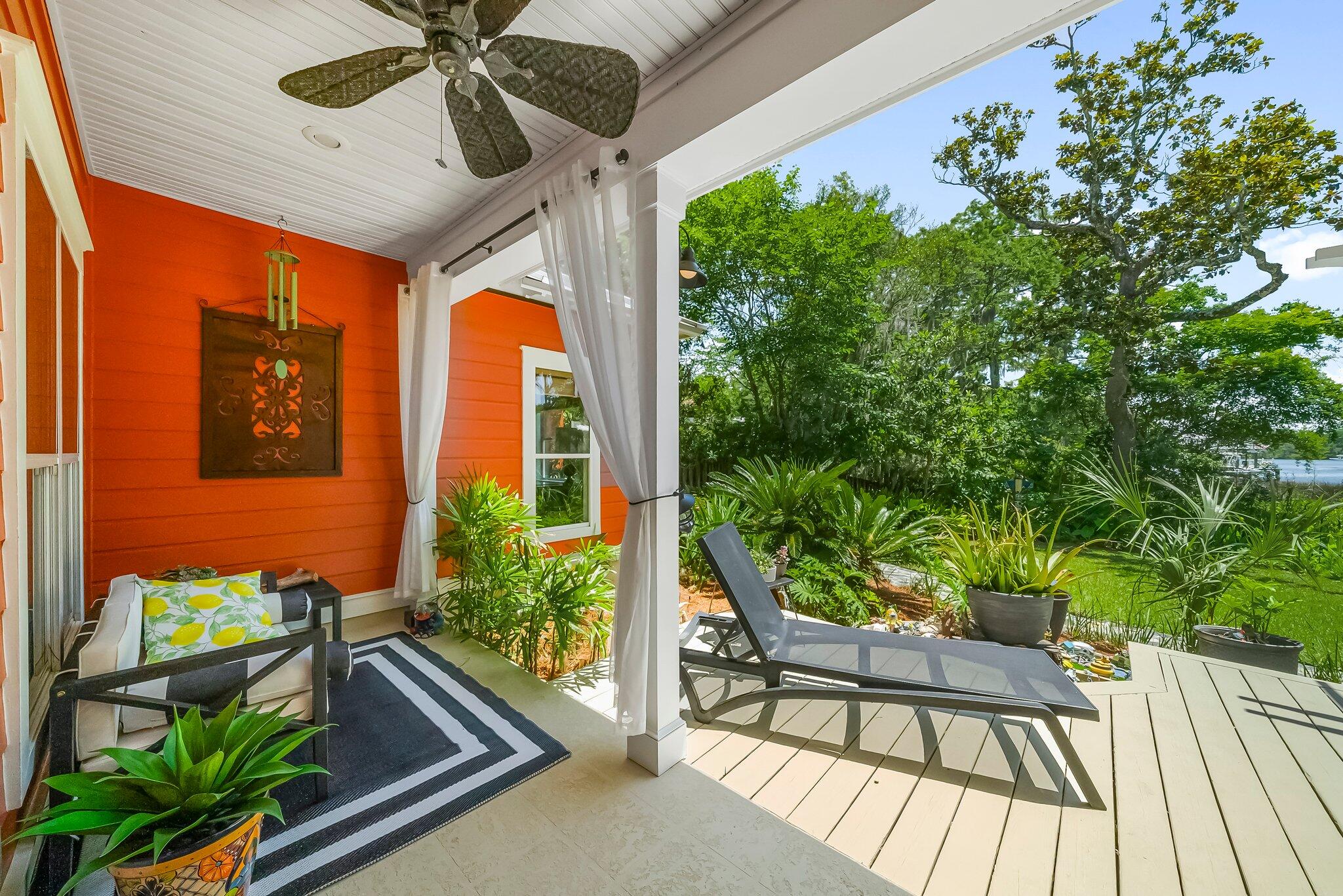 MOORES LANDING - Residential