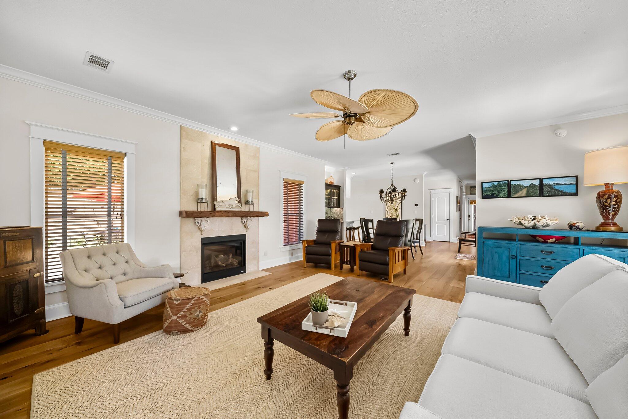 MOORES LANDING - Residential