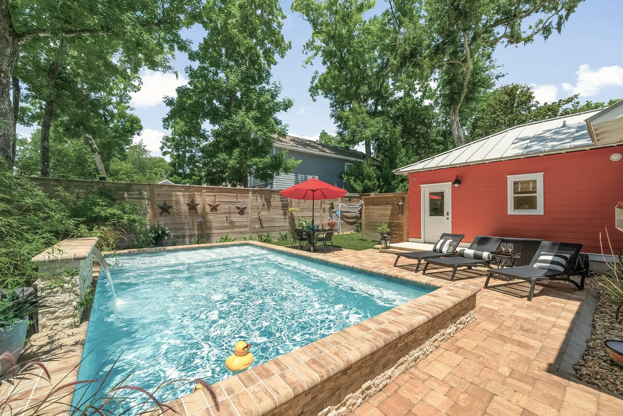 MOORES LANDING - Residential