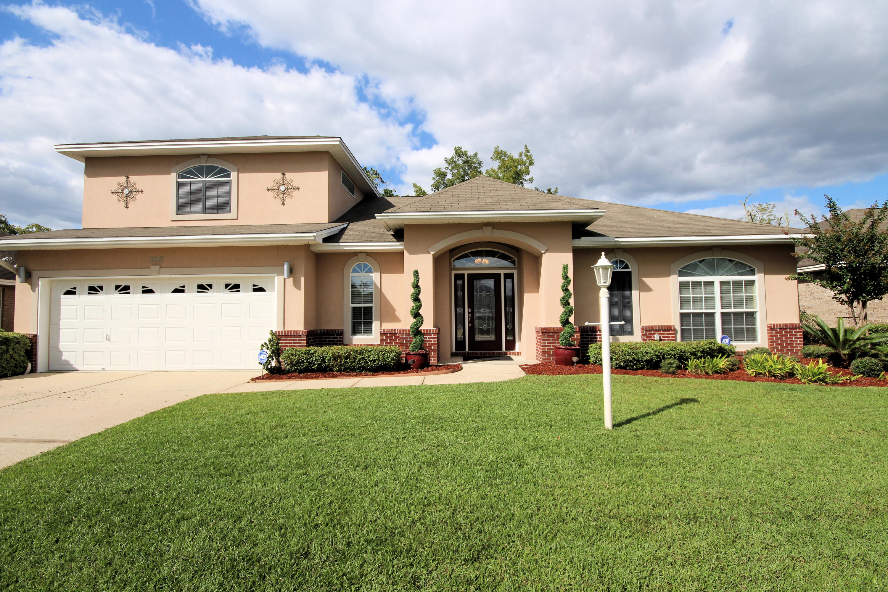 NORTHRIDGE Creek - Residential