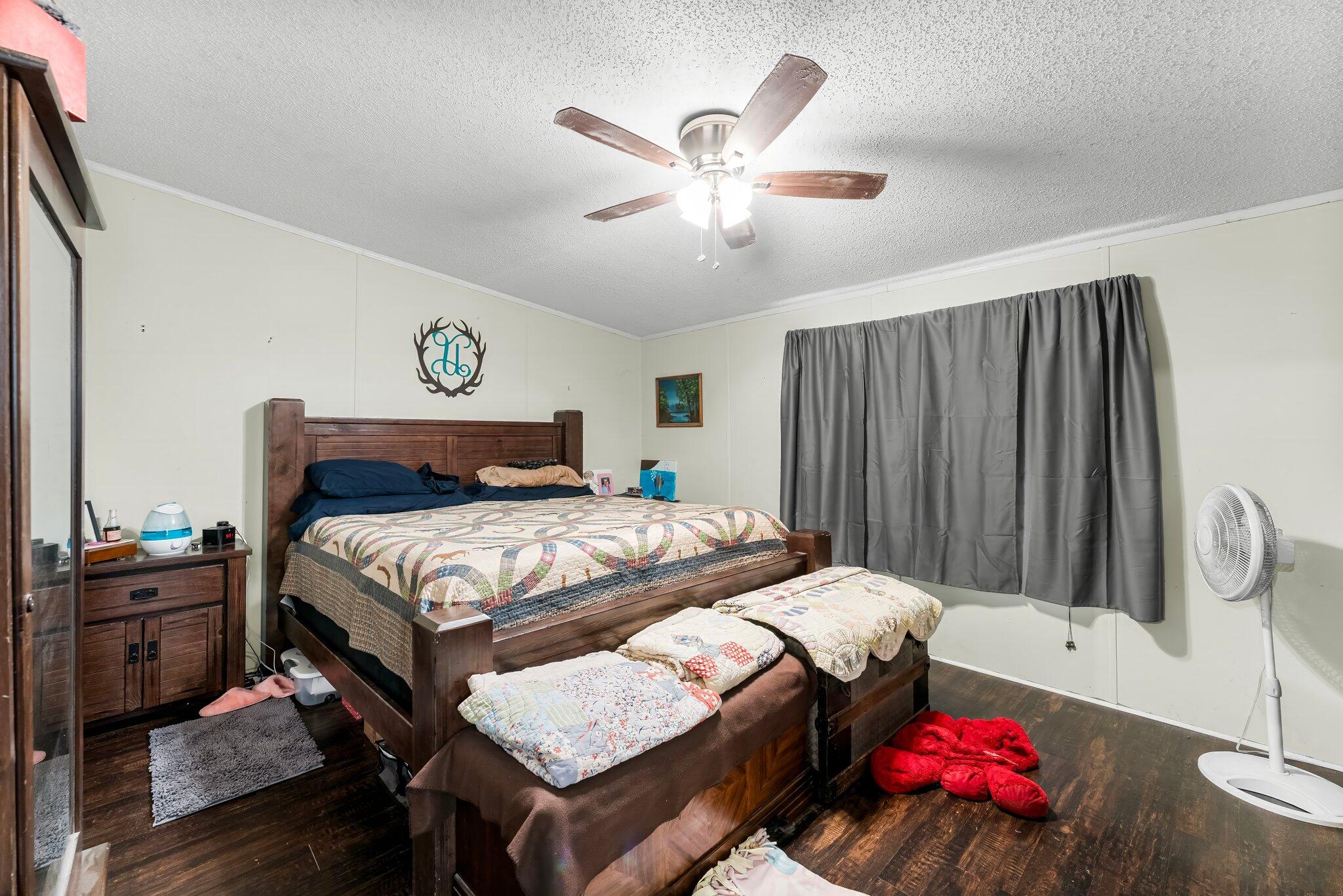 CEDAR RIDGE - Residential