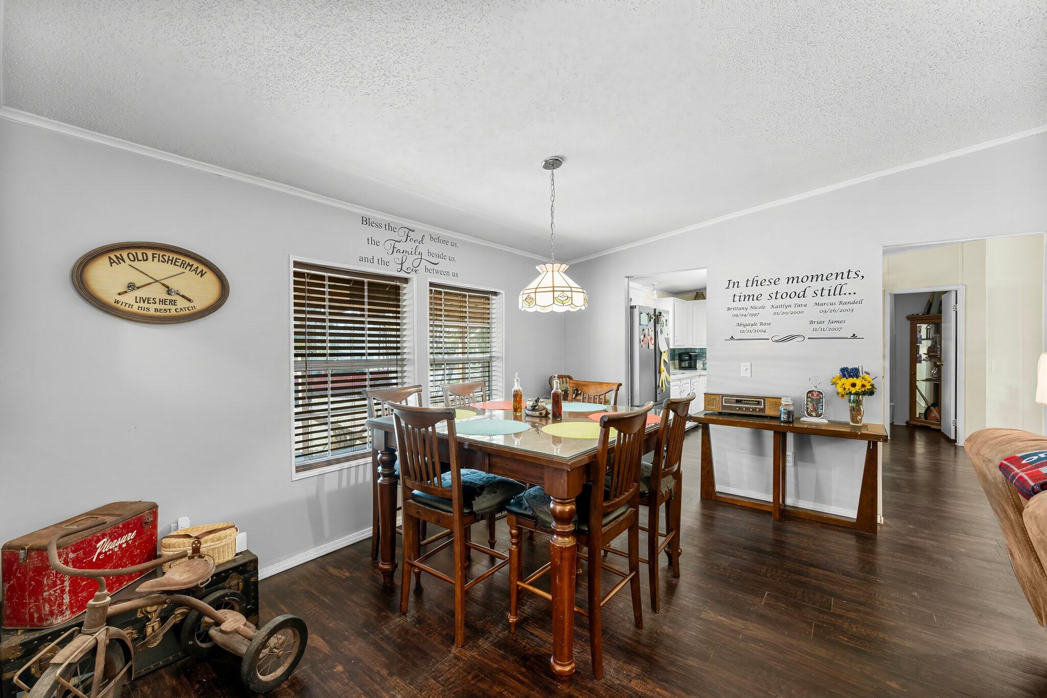 CEDAR RIDGE - Residential