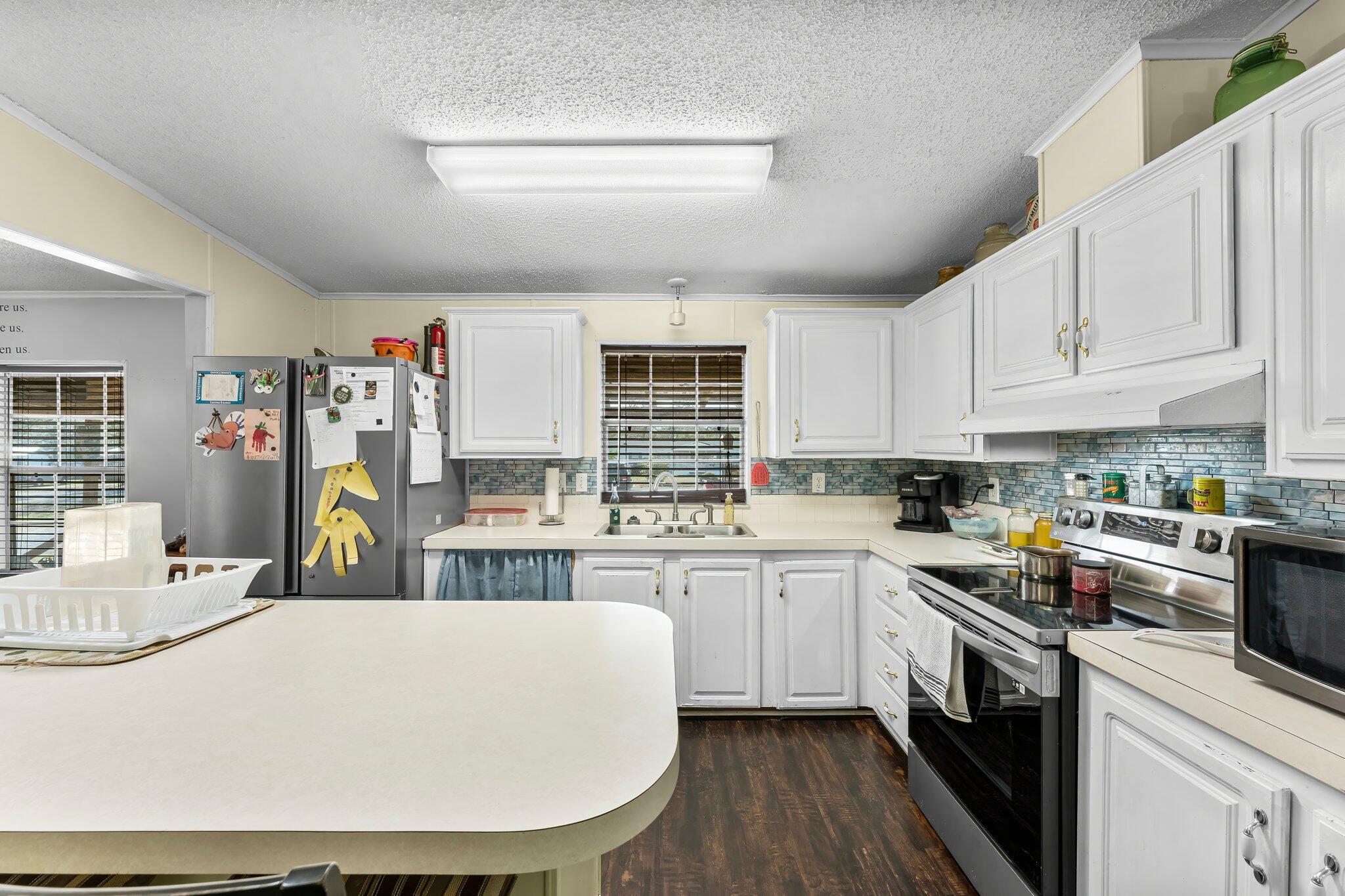 CEDAR RIDGE - Residential