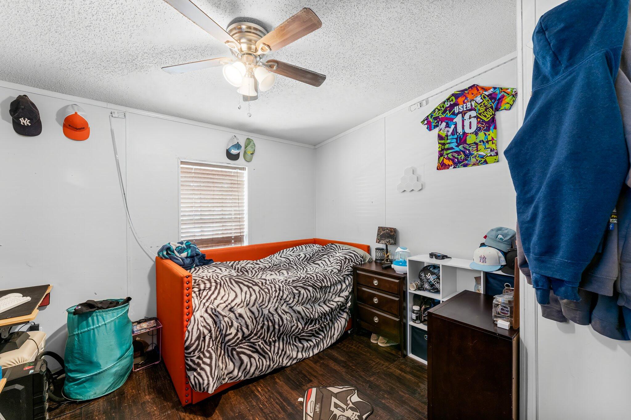 CEDAR RIDGE - Residential