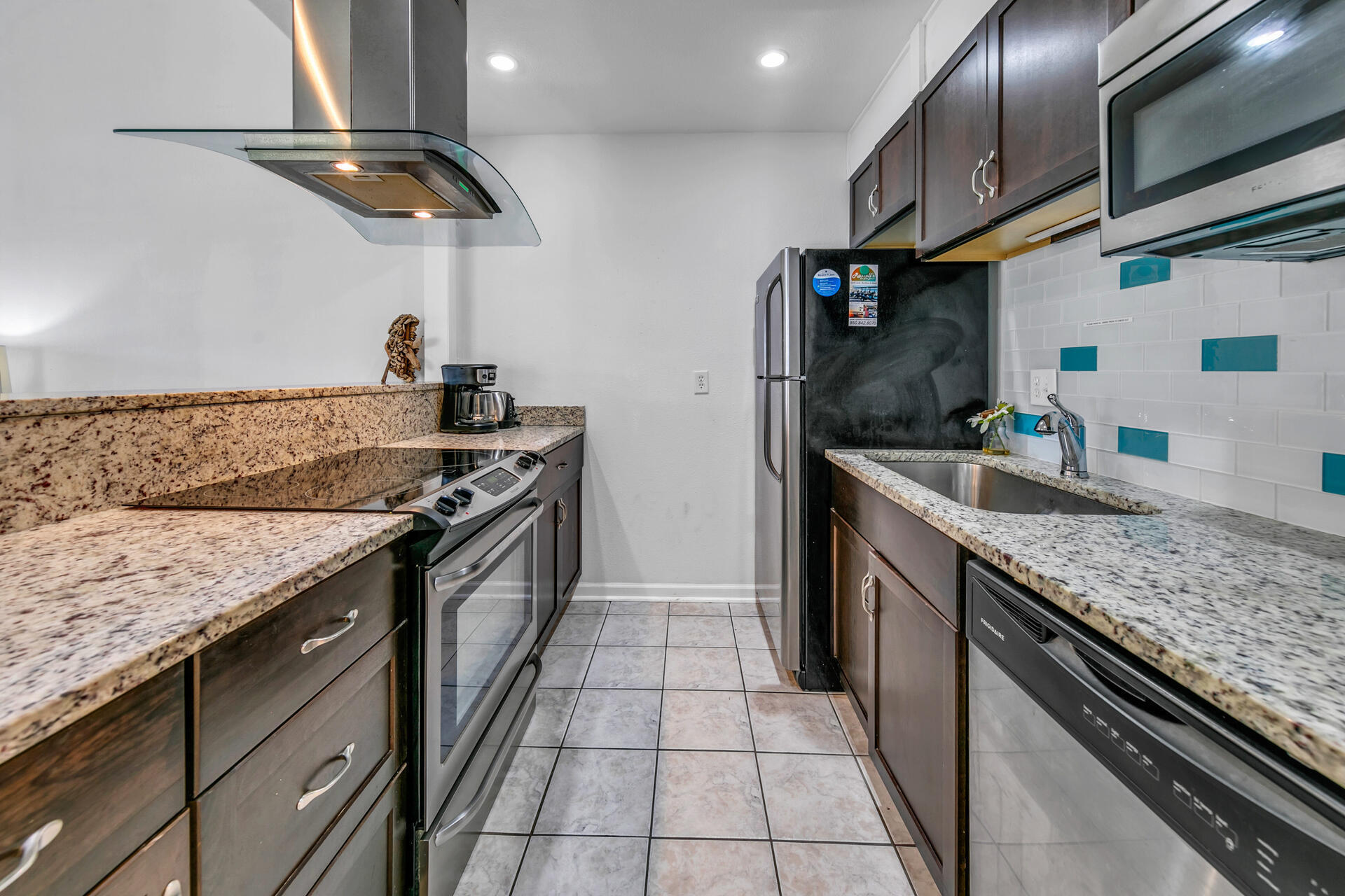 SEASCAPE CONDO TENNIS VILLAGE - Residential