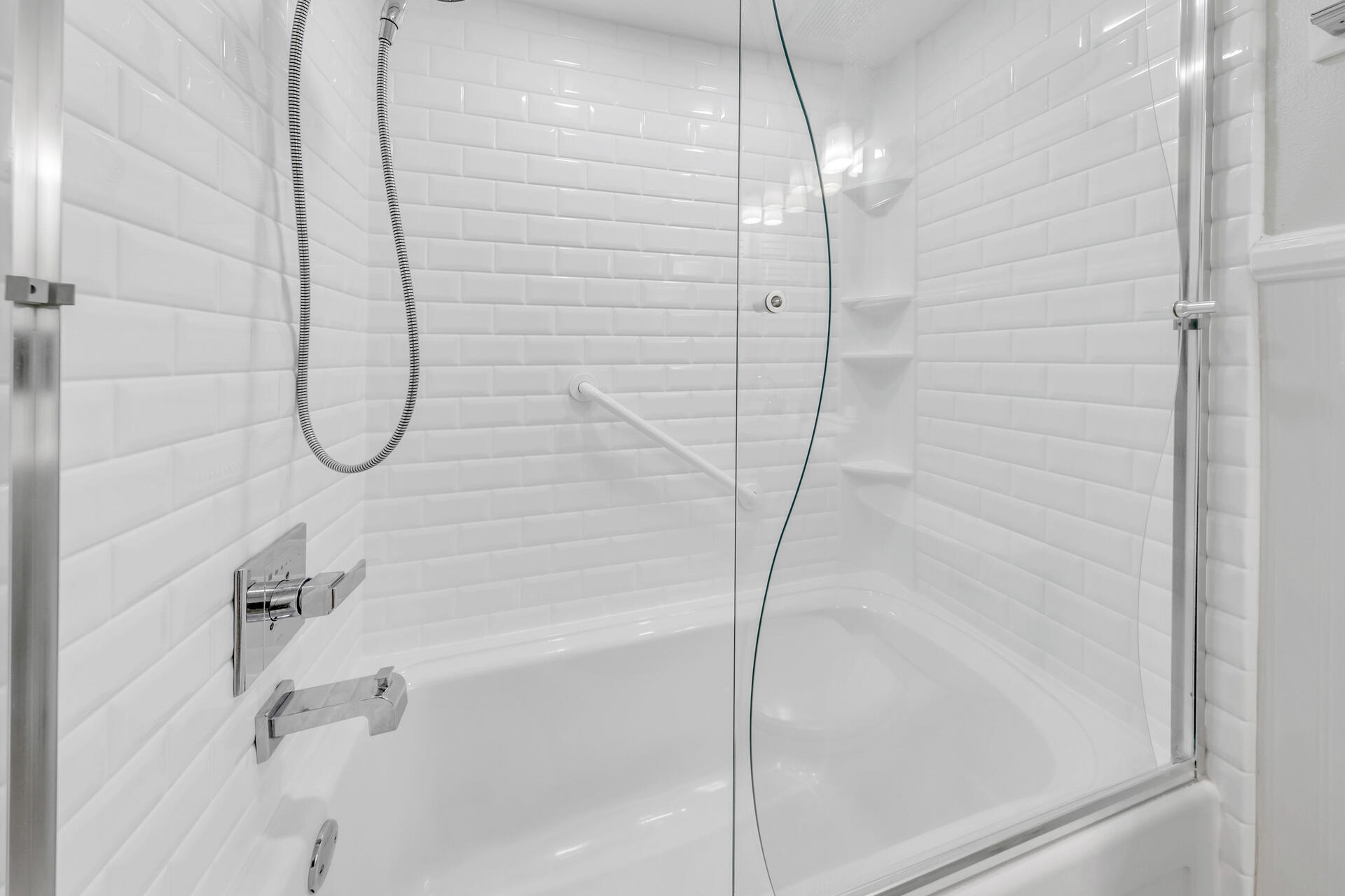 SEASCAPE CONDO TENNIS VILLAGE - Residential