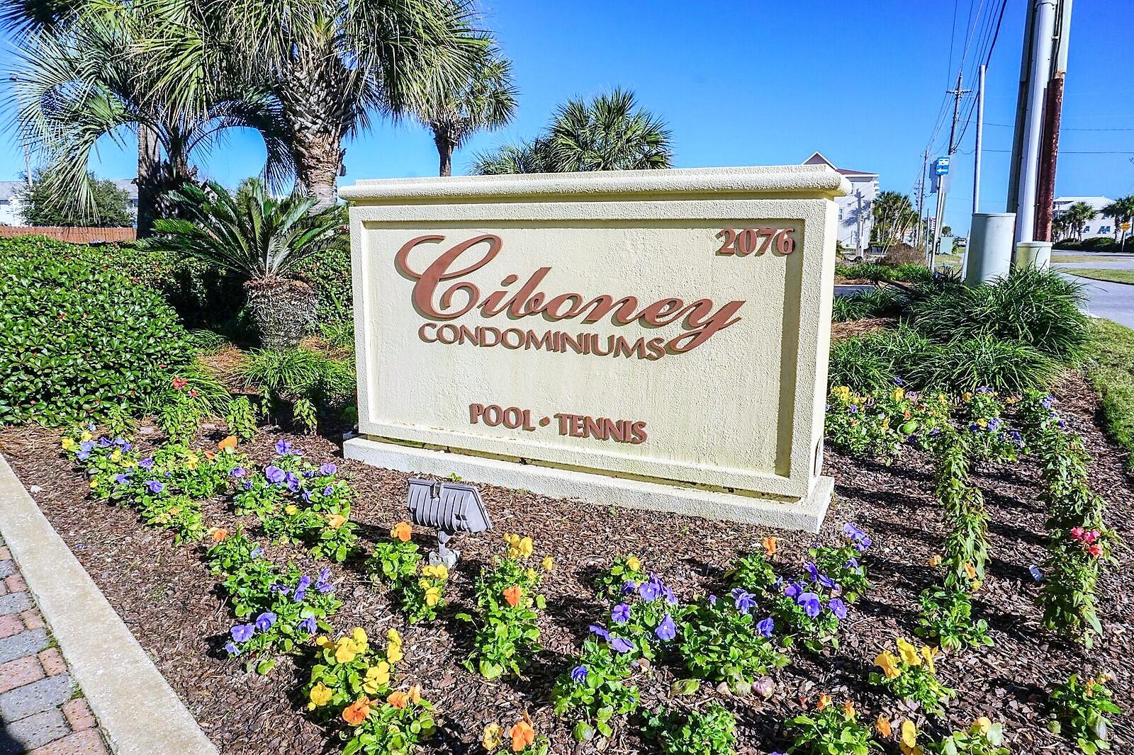 CIBONEY CONDO - Residential