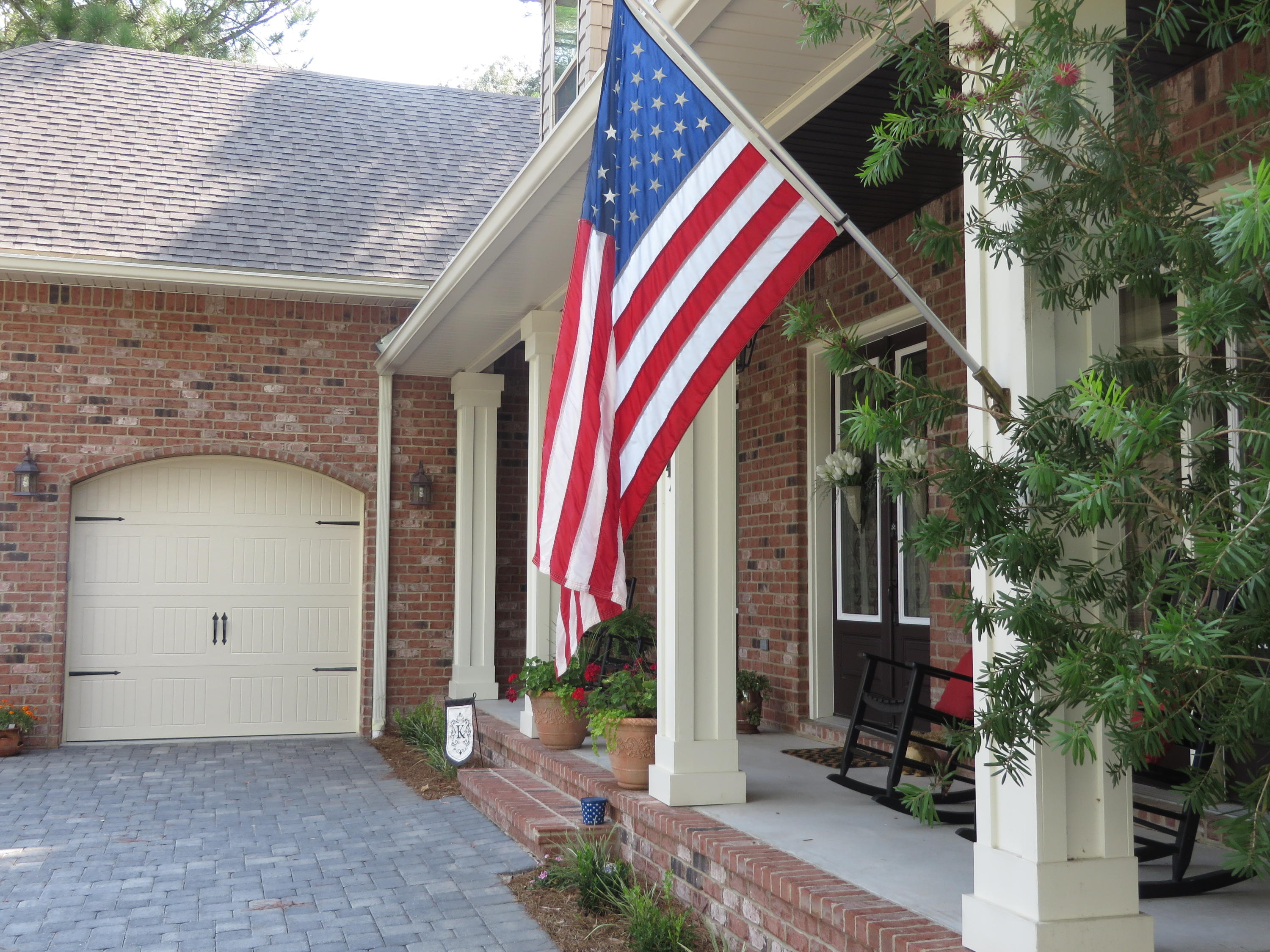 RAINTREE ESTATES - Residential