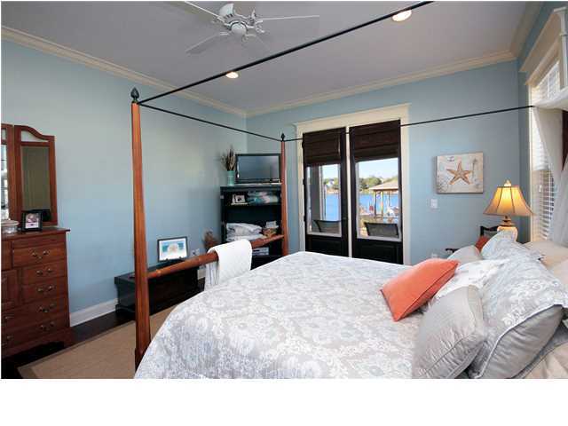 RAINTREE ESTATES - Residential