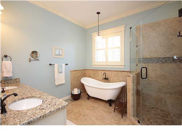 RAINTREE ESTATES - Residential