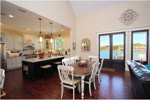 RAINTREE ESTATES - Residential