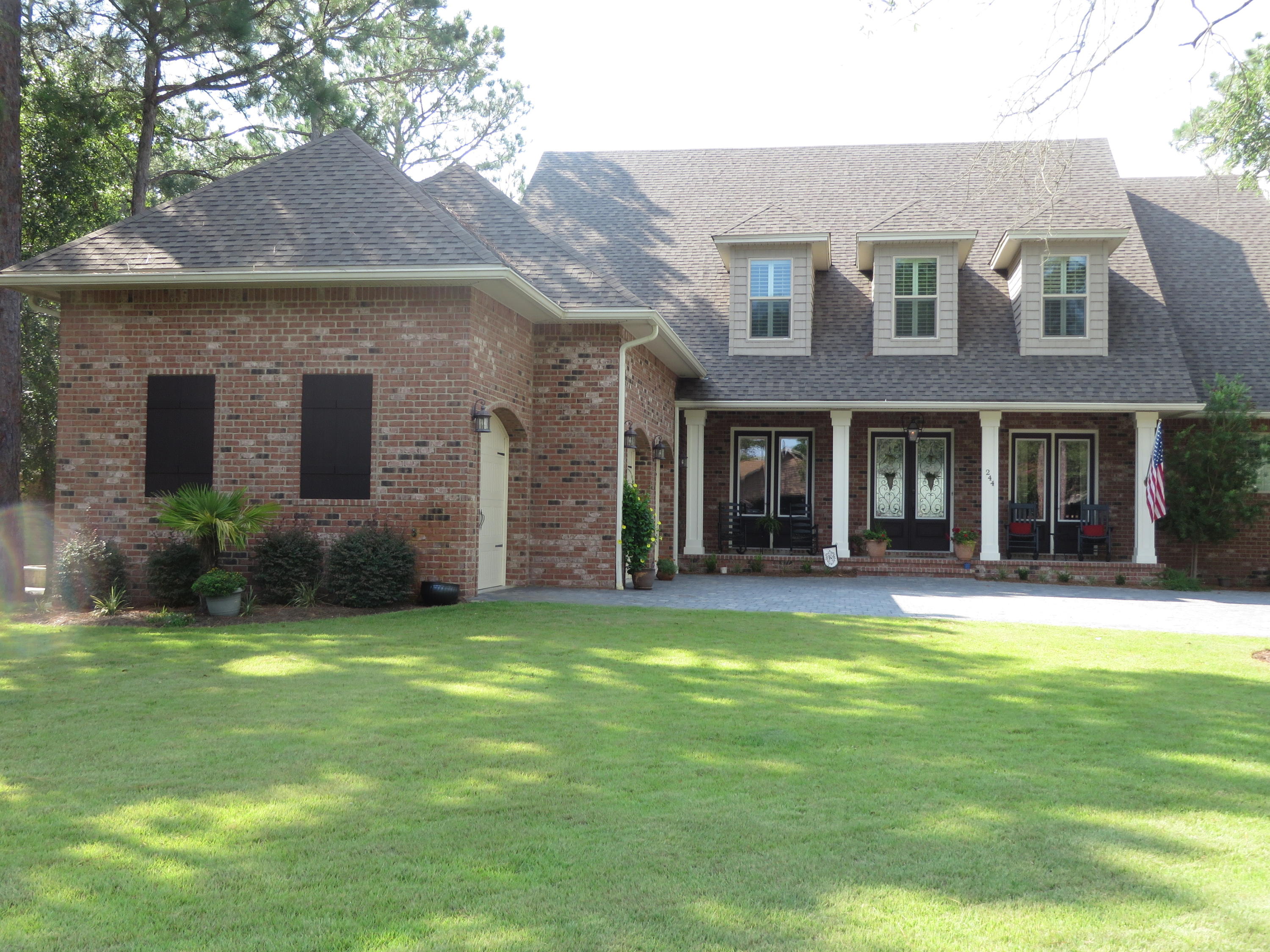 RAINTREE ESTATES - Residential