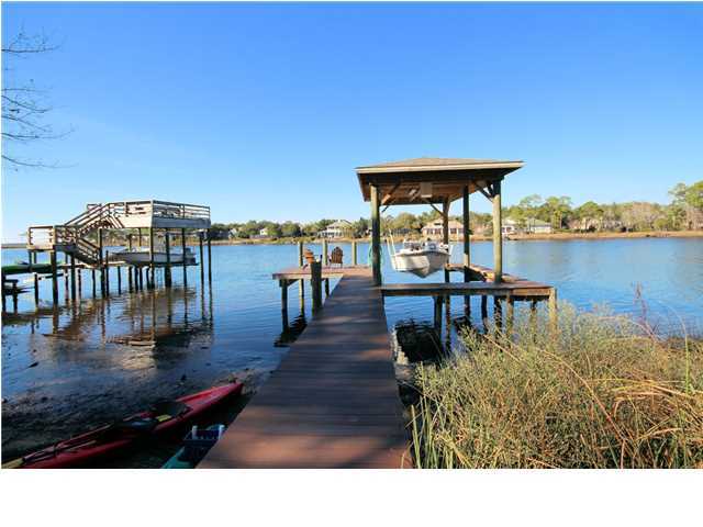 RAINTREE ESTATES - Residential