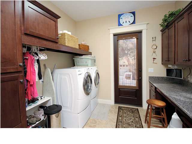 RAINTREE ESTATES - Residential