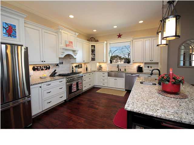 RAINTREE ESTATES - Residential