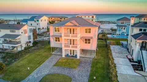 A home in Pensacola Beach