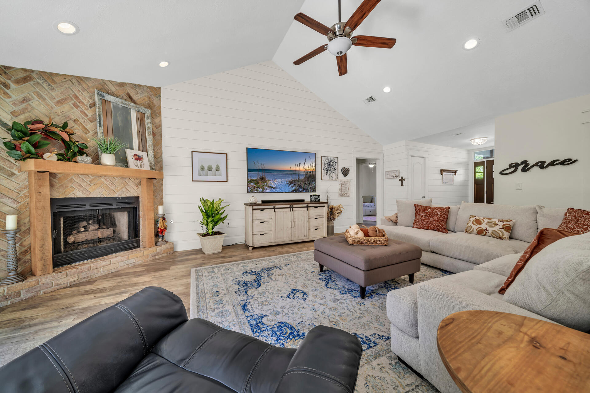BROWNING ESTATES - Residential