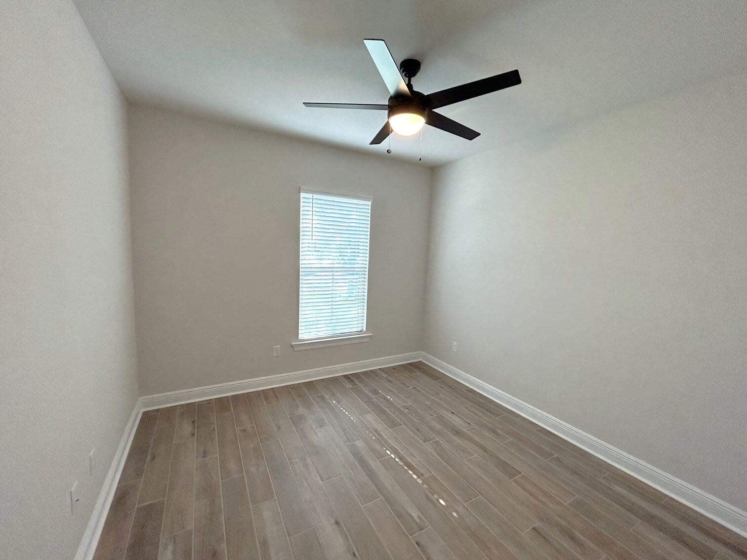 HAMMOCK BAY - STARBURST - Residential