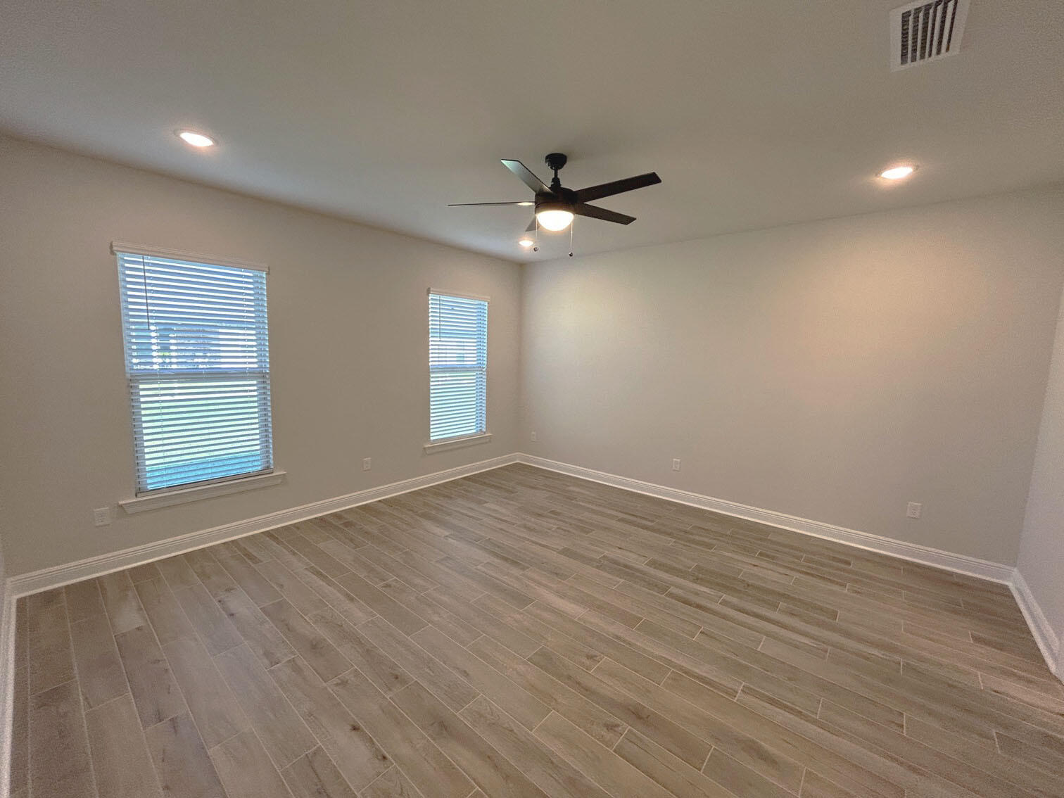HAMMOCK BAY - STARBURST - Residential