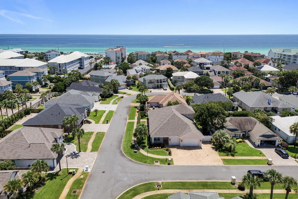 AVALON BEACH ESTATES - Residential