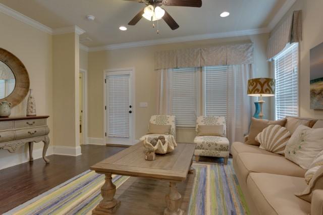 TRANQUILITY BY THE BAY - Residential