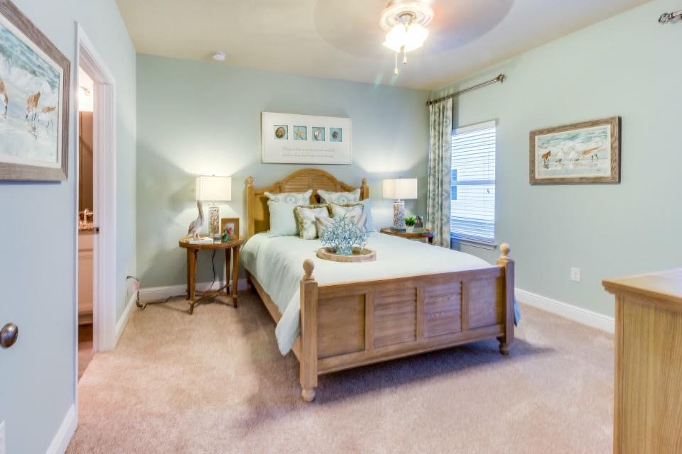 TRANQUILITY BY THE BAY - Residential