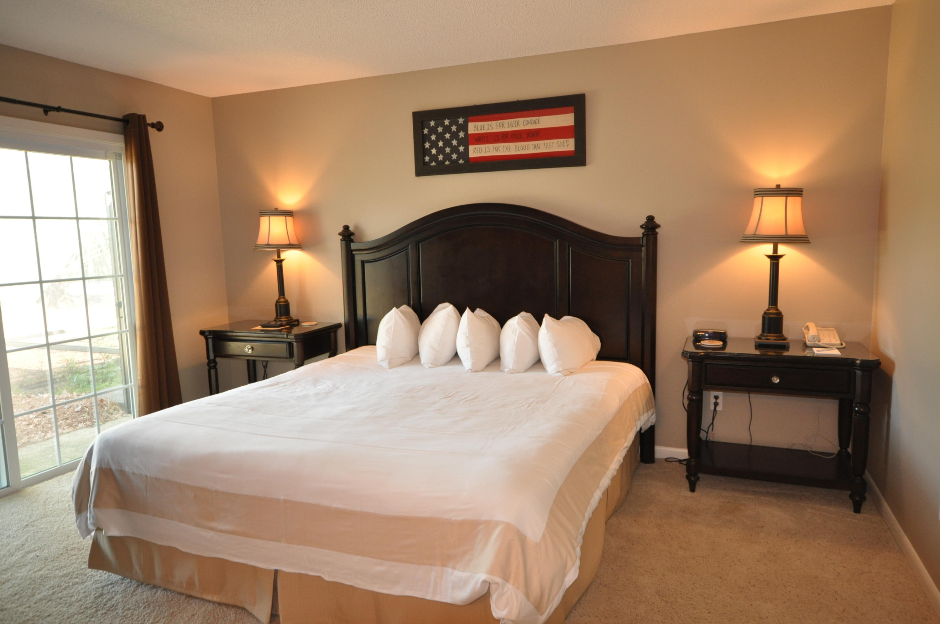 LINKSIDE VILLAGE UNIT 1 - Residential