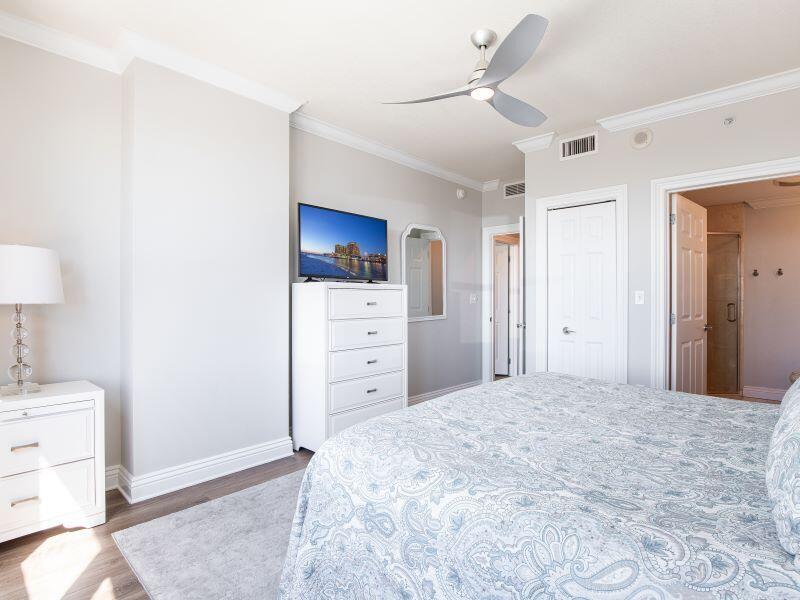 EMERALD GRANDE - Residential Lease
