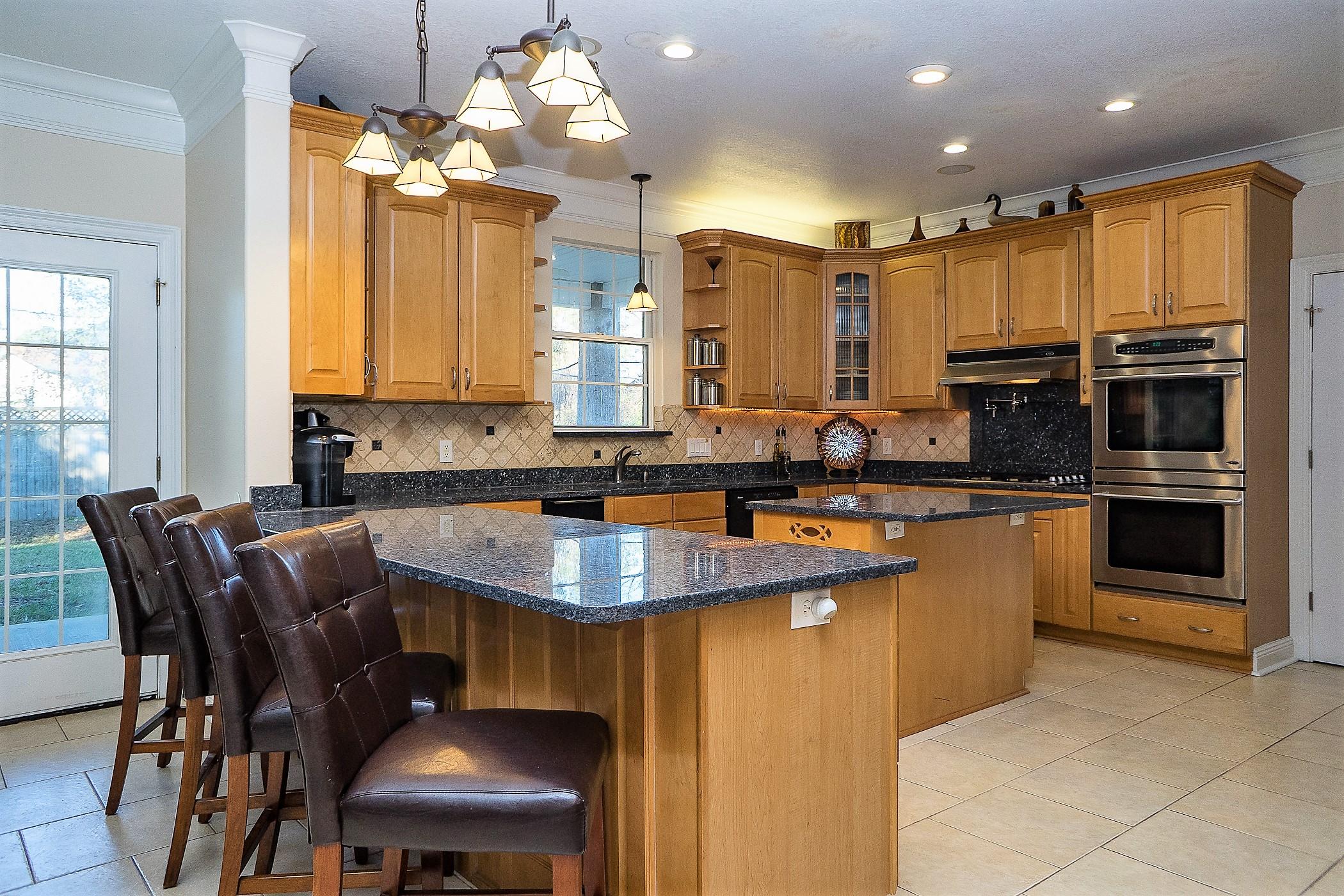 BAYSHORE PLACE PH 2 - Residential