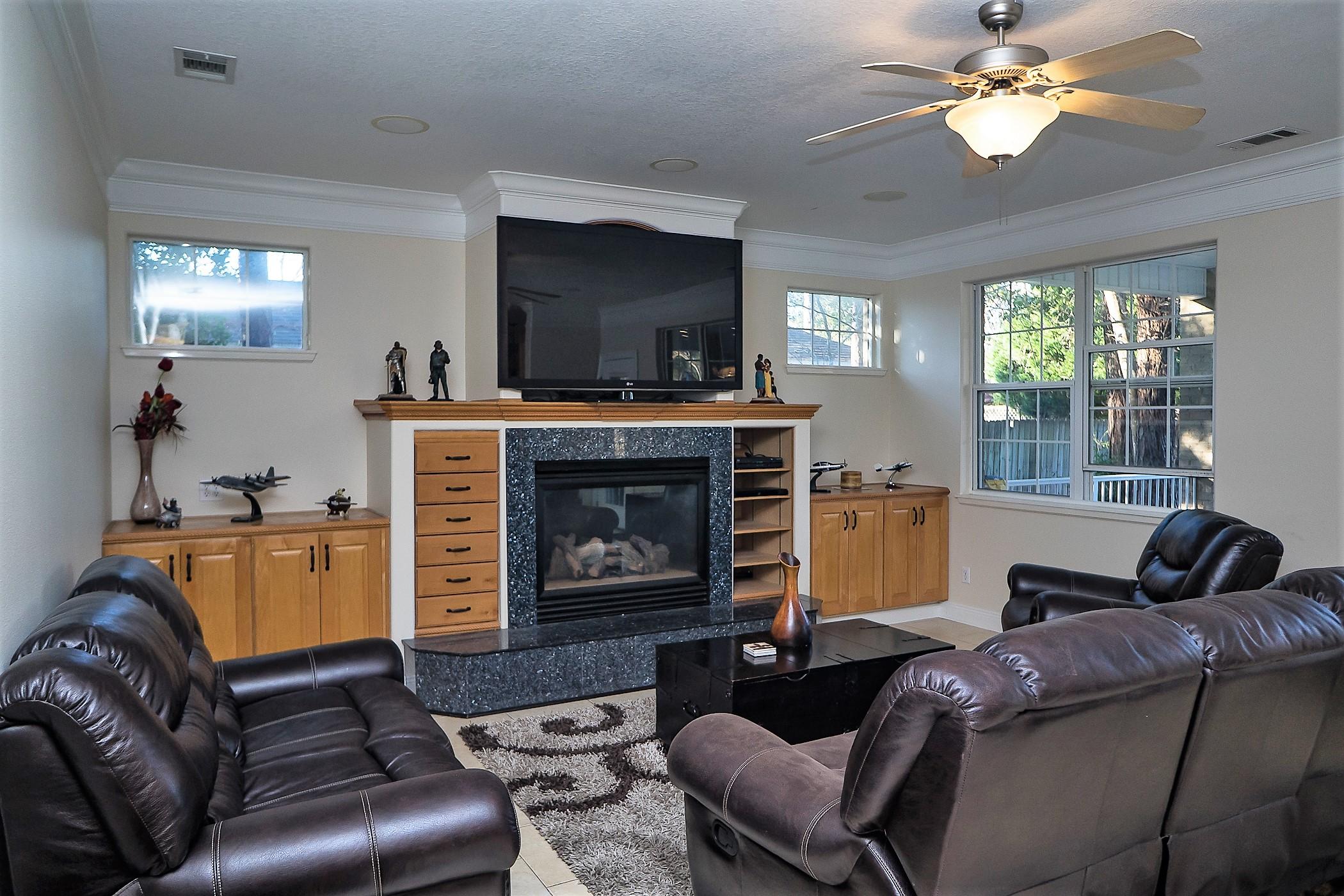 BAYSHORE PLACE PH 2 - Residential