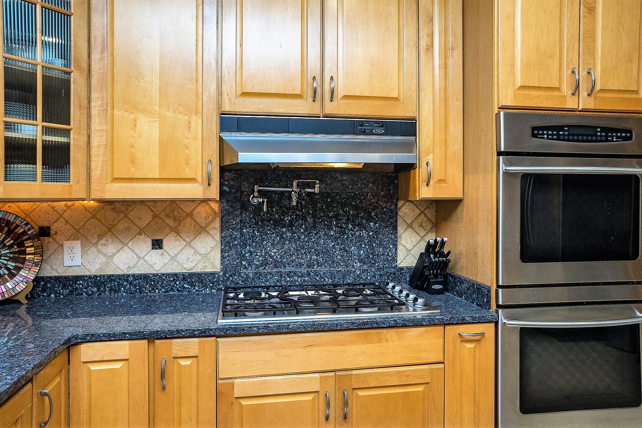 BAYSHORE PLACE PH 2 - Residential