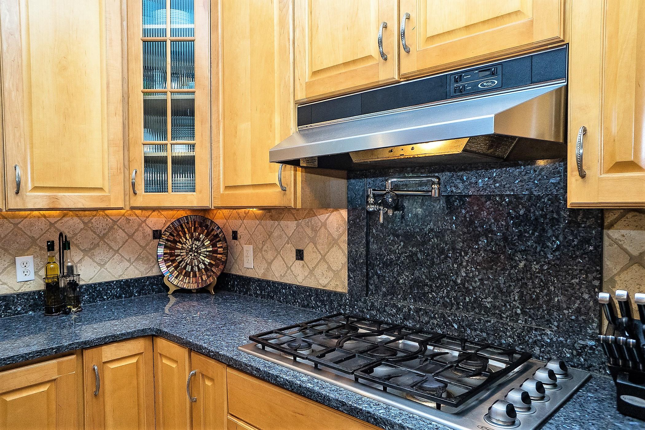 BAYSHORE PLACE PH 2 - Residential