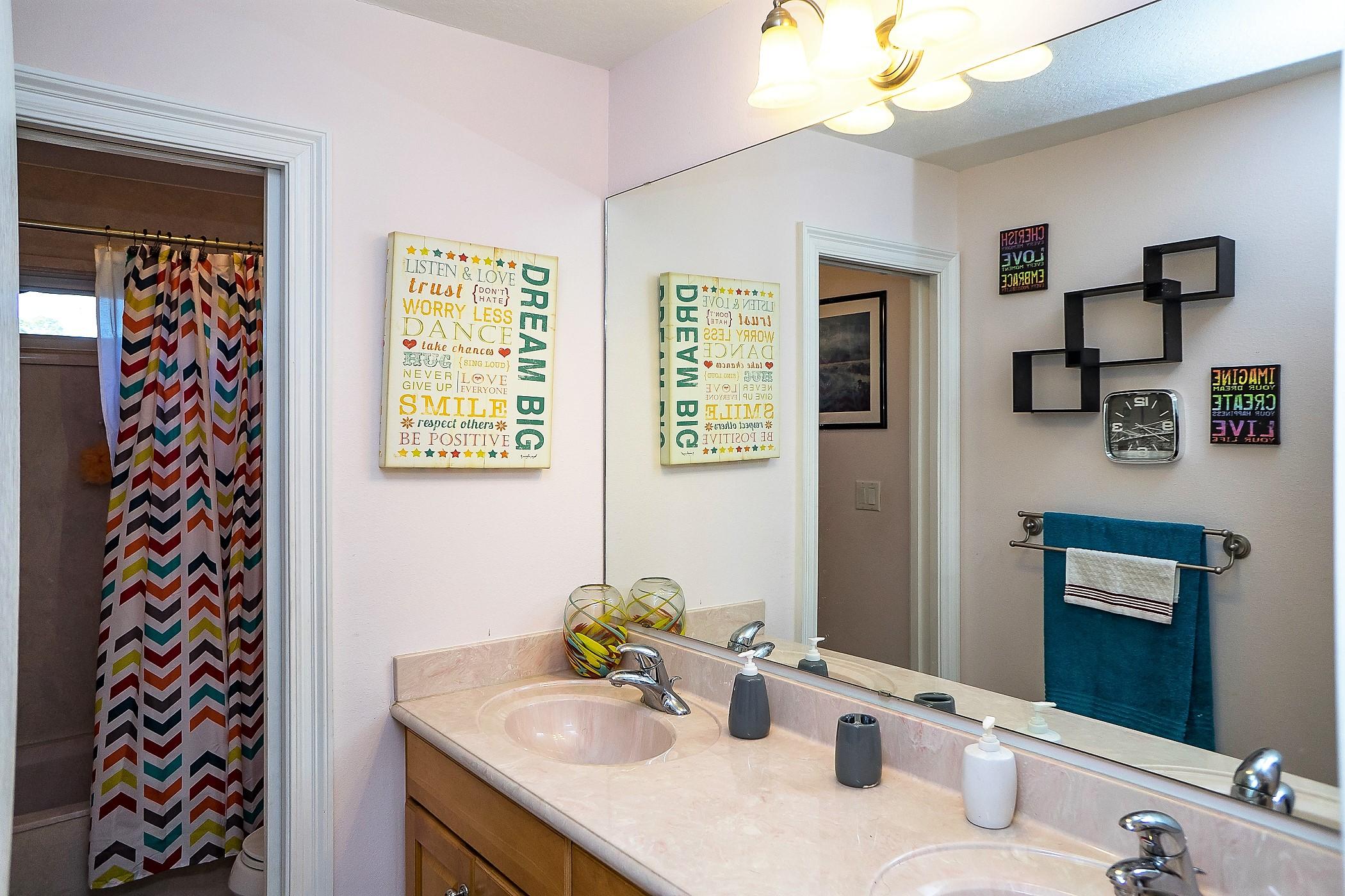 BAYSHORE PLACE PH 2 - Residential