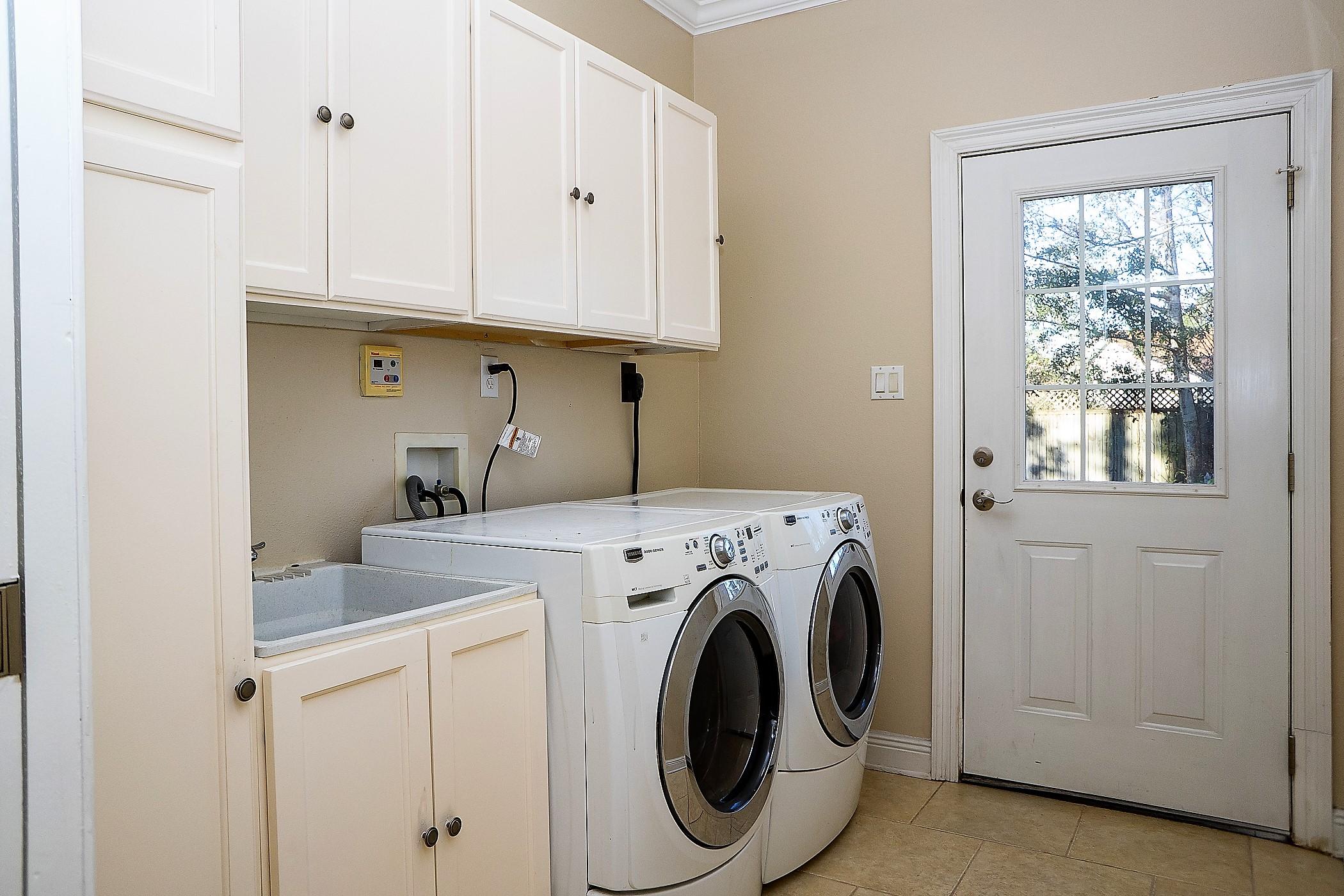 BAYSHORE PLACE PH 2 - Residential