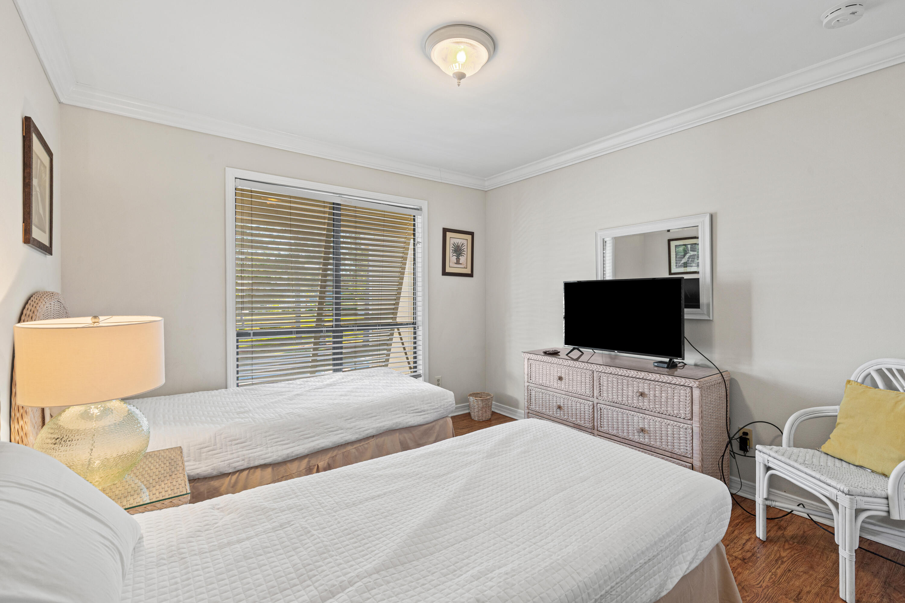 BAYOU VILLAGE CONDO PH 1 - Residential