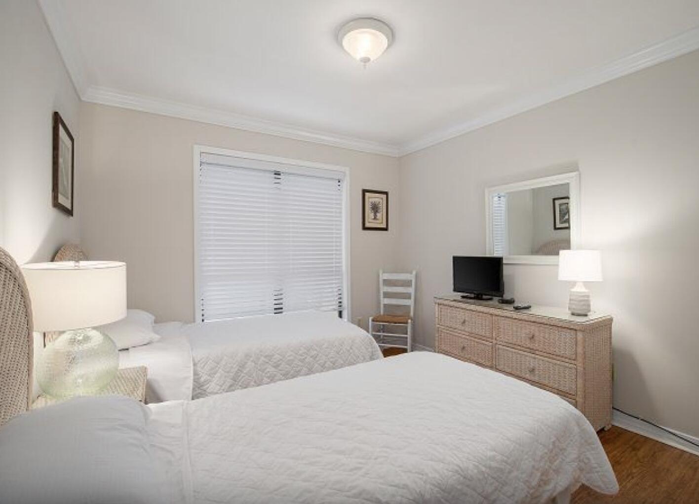 BAYOU VILLAGE CONDO PH 1 - Residential