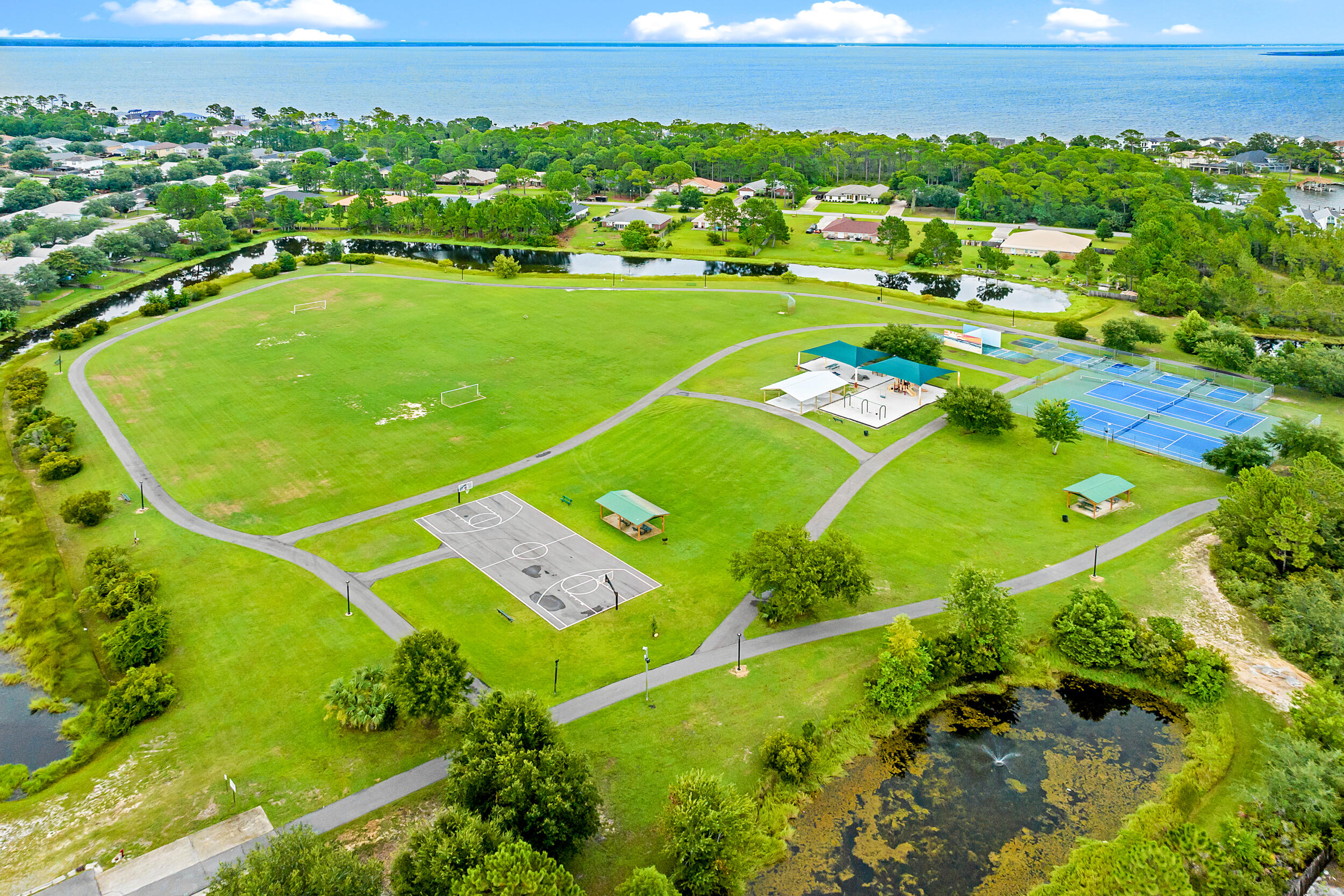 DRIFTWOOD ESTATES - Residential